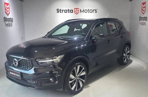 VOLVO XC40 1.5 T5 RECHARGE R-DESIGN GEARTRONIC