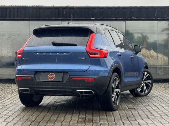 VOLVO-XC40-2.0 T5 GASOLINA R-DESIGN AWD GEARTRONIC VOLVO-XC40-2019