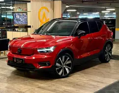 VOLVO XC40 P8 RECHARGE ELECTRIC BEV PURE AWD VOLVO XC40 P8 RECHARGE ELECTRIC BEV PURE AWD