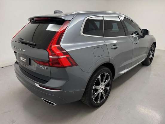 VOLVO-XC60-2.0 T5 GASOLINA INSCRIPTION AWD GEARTRONIC VOLVO-XC60-2017