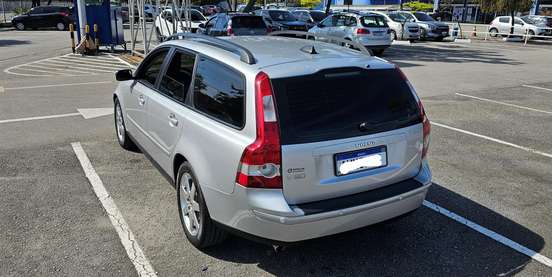 VOLVO-V50-2006