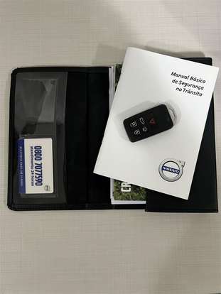 VOLVO-XC60-2014