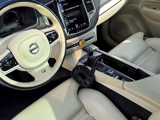 VOLVO-XC90-2.0 T6 GASOLINA MOMENTUM AWD GEARTRONIC VOLVO-XC90-2020