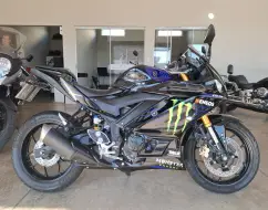 YAMAHA YZF R3 MONSTER ABS YAMAHA YZF R3 MONSTER ABS