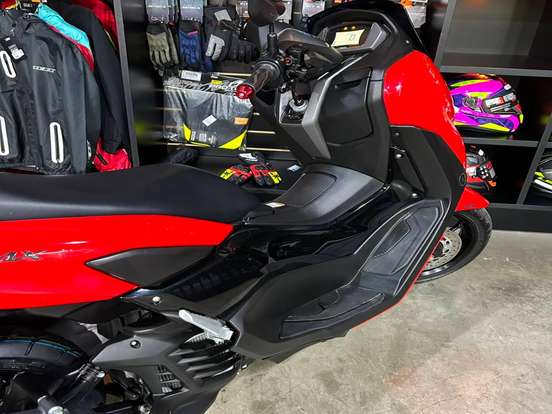 YAMAHA-NMAX 160 ABS YAMAHA-NMAX 160 ABS-2024