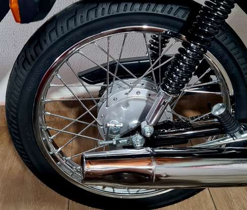 YAMAHA-RD 135-1993