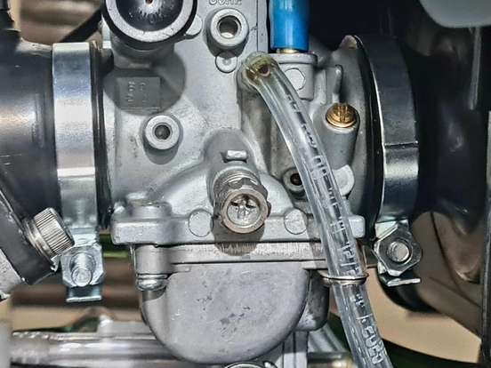 YAMAHA-RD 135 YAMAHA-RD 135-1993