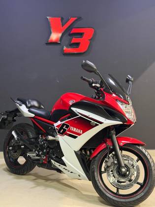 YAMAHA XJ6 F 