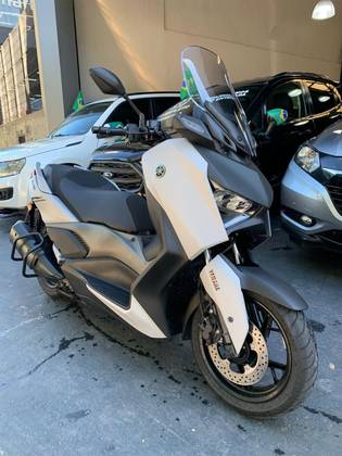 YAMAHA XMAX 250 CONNECTED ABS 