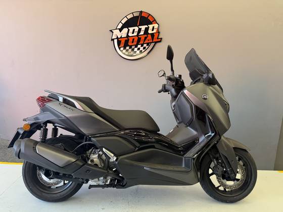 YAMAHA XMAX 300 CONNECTED ABS 