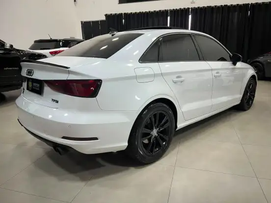 AUDI-A3-1.8 TFSI SEDAN AMBITION 16V 180CV GASOLINA 4P AUTOMÁTICO AUDI-A3-2015