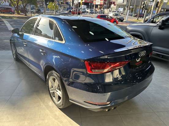 AUDI-A3-2018