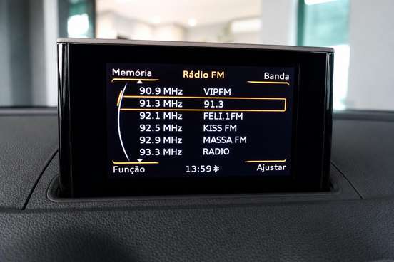 AUDI-A3-1.8 TFSI SEDAN AMBITION 16V 180CV GASOLINA 4P AUTOMÁTICO AUDI-A3-2014