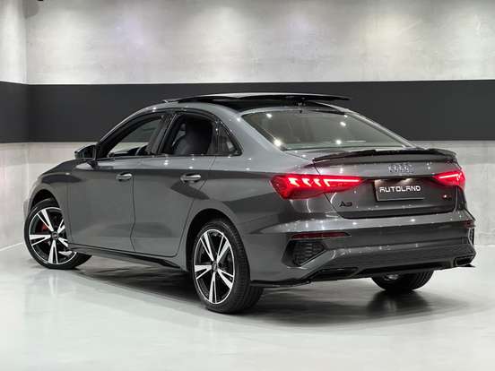 AUDI-A3-2021