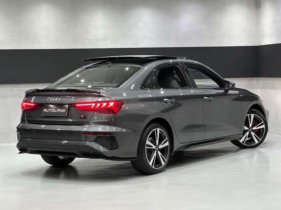 AUDI-A3-2021