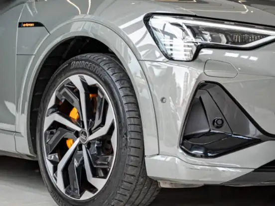 AUDI-E-TRON-ELÉTRICO SPORTBACK PERFORMANCE BLACK QUATTRO AUDI-E-TRON-2022