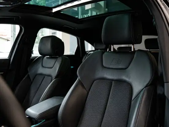 AUDI-E-TRON-ELÉTRICO SPORTBACK PERFORMANCE BLACK QUATTRO AUDI-E-TRON-2022