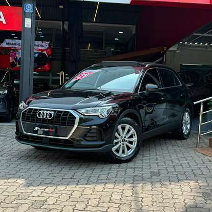 AUDI-Q3-2021