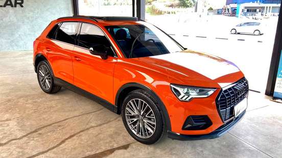 AUDI-Q3-2019