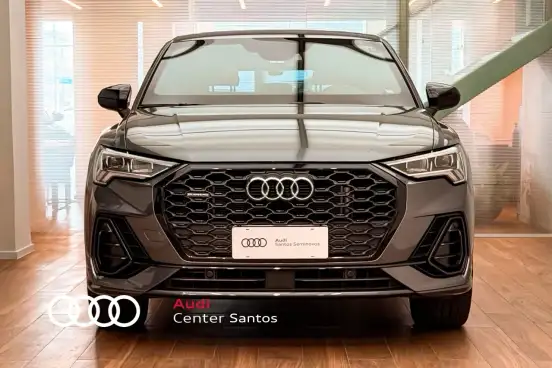 AUDI-Q3-2022