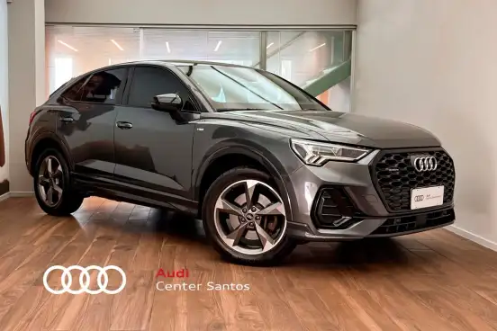 AUDI-Q3-2022
