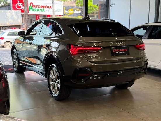AUDI-Q3-2.0 40 TFSI GASOLINA PERFORMANCE QUATTRO TIPTRONIC AUDI-Q3-2022