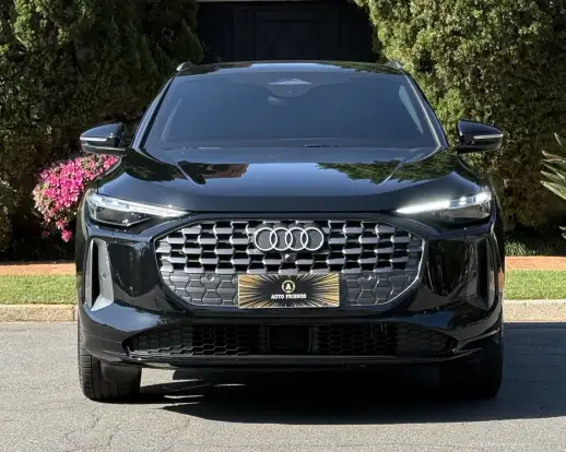 AUDI-Q5-2025