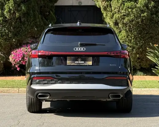 AUDI-Q5-2025