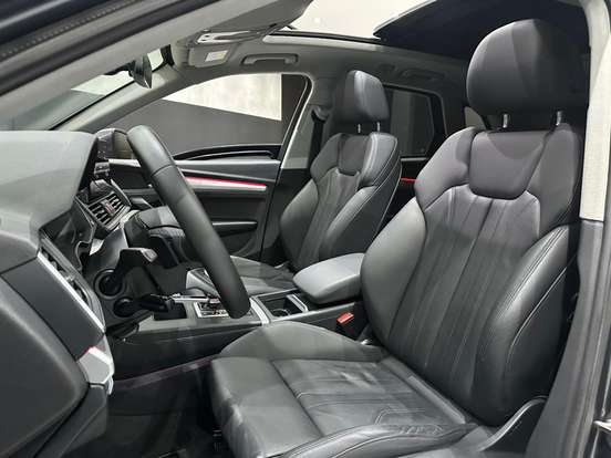 AUDI-Q5-2022