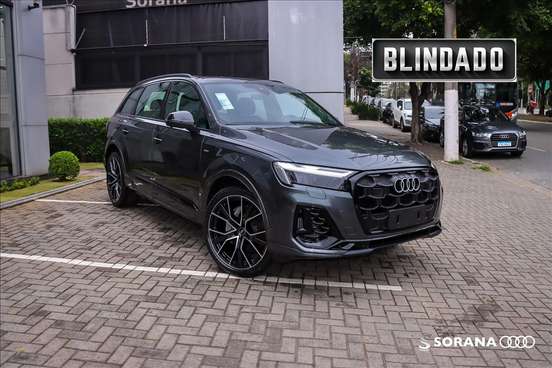 AUDI-Q7-2025