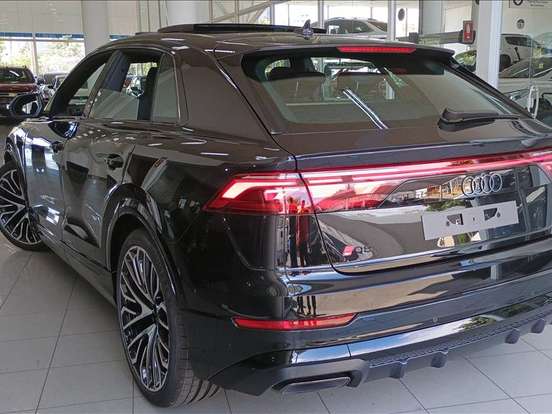 AUDI-Q8-3.0 TFSI GASOLINA PERFORMANCE BLACK QUATTRO TIPTRONIC AUDI-Q8-2025