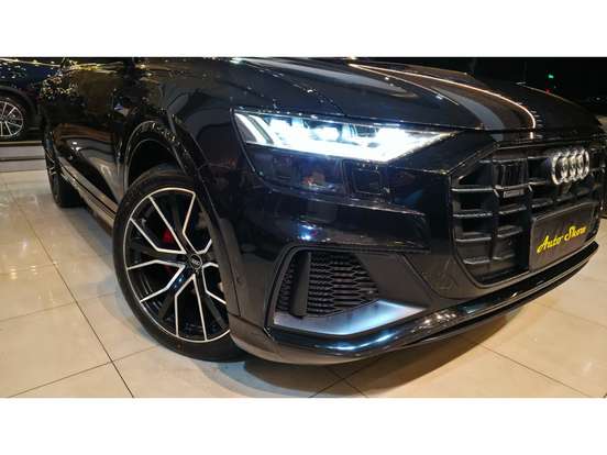 AUDI-Q8-3.0 TFSI GASOLINA PERFORMANCE BLACK QUATTRO TIPTRONIC AUDI-Q8-2020