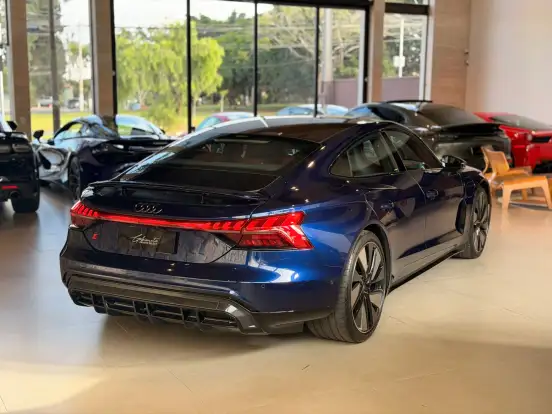 AUDI-RS E-TRON GT-2021