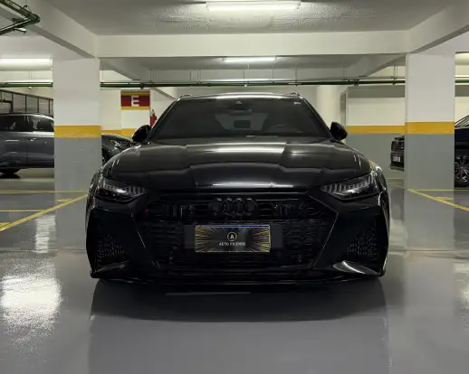 AUDI-RS6-2023