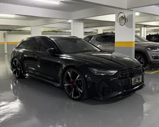 AUDI-RS6-2023