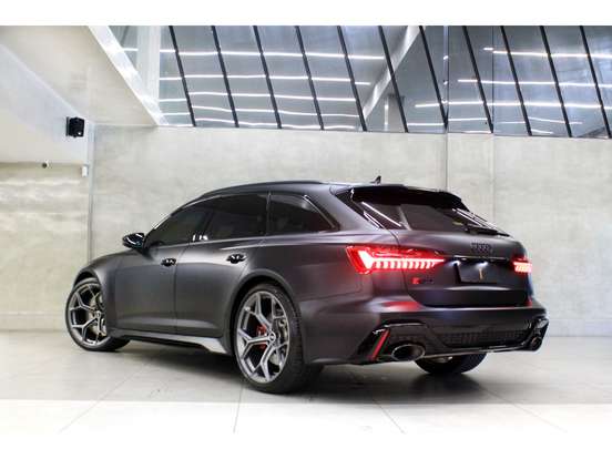 AUDI-RS6-4.0 V8 TFSI MHEV AVANT PERFORMANCE TIPTRONIC AUDI-RS6-2025