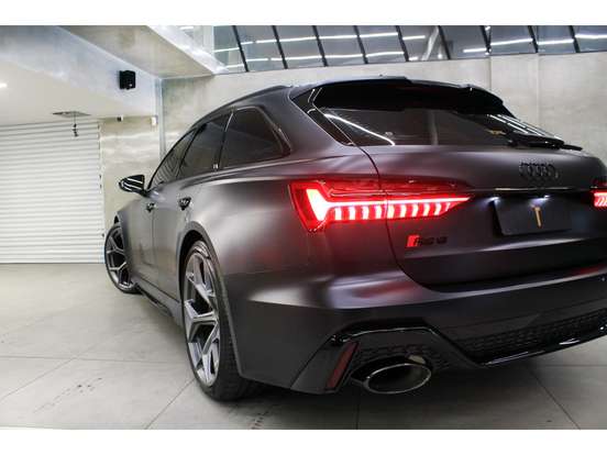 AUDI-RS6-4.0 V8 TFSI MHEV AVANT PERFORMANCE TIPTRONIC AUDI-RS6-2025