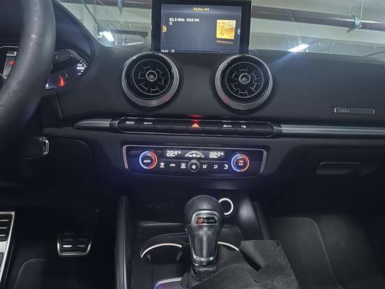 AUDI-A3-2017