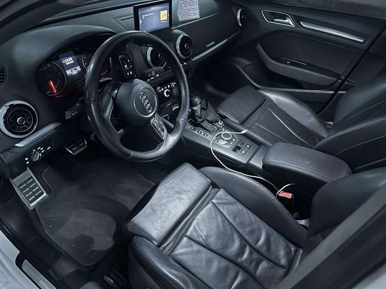 AUDI-A3-2.0 TFSI SEDAN AMBITION 16V GASOLINA 4P S-TRONIC AUDI-A3-2017