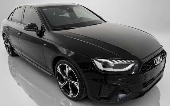 AUDI-A4-2023