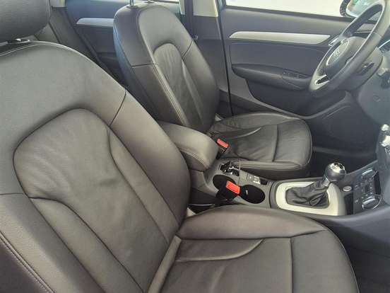 AUDI-Q3-1.4 TFSI AMBIENTE FLEX 4P S TRONIC AUDI-Q3-2017