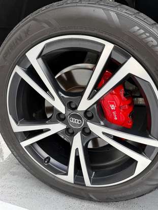 AUDI-Q5-2021