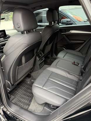 AUDI-Q5-2021