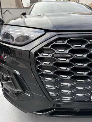 AUDI-Q5-2021