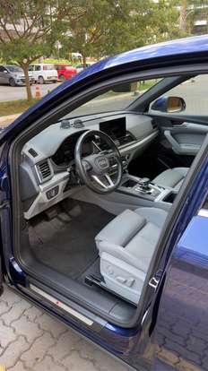 AUDI-Q5-2023