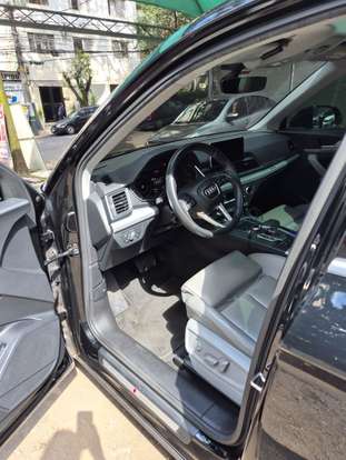 AUDI-Q5-2019