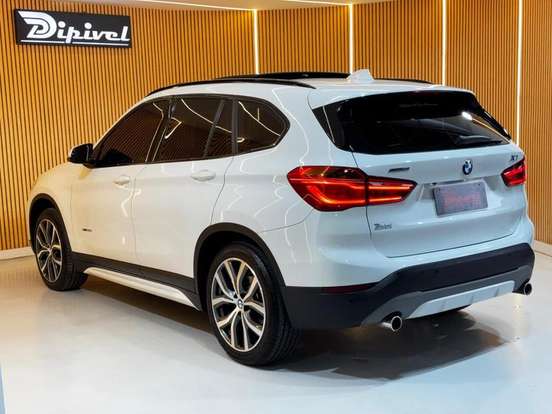 BMW-220i-2.0 CAT GP 16V TURBO ACTIVEFLEX 4P AUTOMÁTICO BMW-220i-2016
