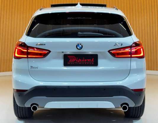 BMW-220i-2016