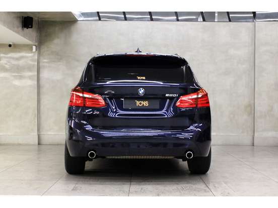 BMW-220i-2.0 CAT GP 16V TURBO ACTIVEFLEX 4P AUTOMÁTICO BMW-220i-2016