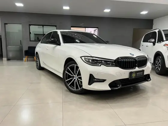 BMW 320i 2.0 16V TURBO GASOLINA SPORT AUTOMÁTICO